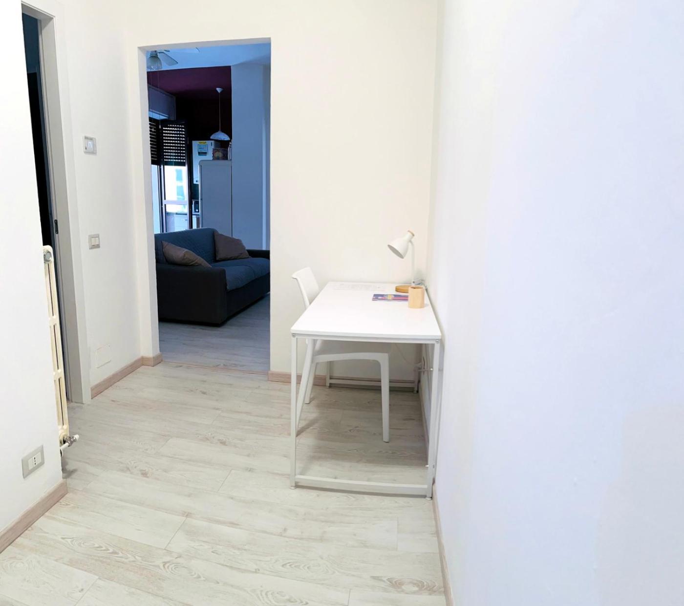 Trilocale Centro غالاّراتي المظهر الخارجي الصورة