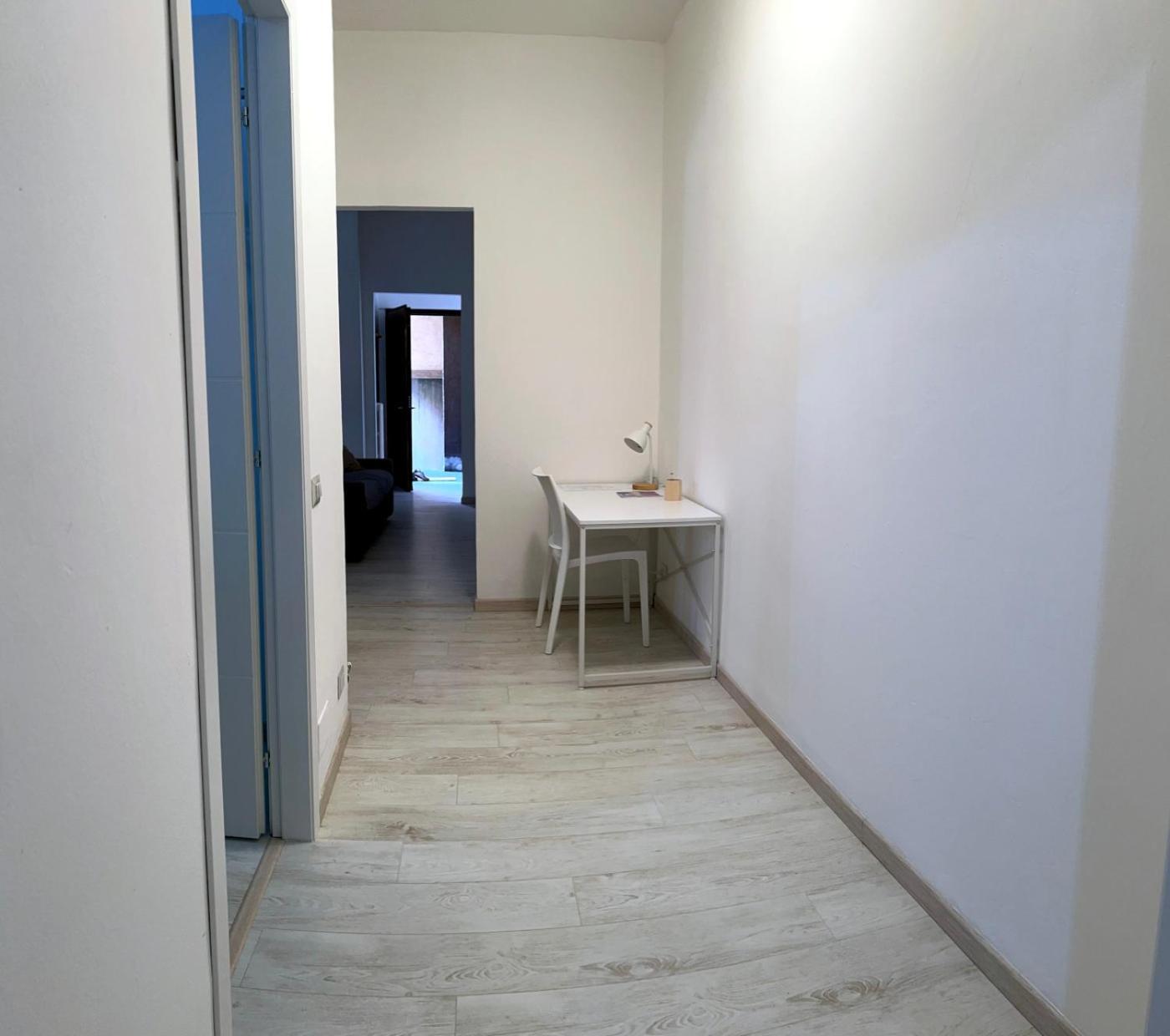 Trilocale Centro غالاّراتي المظهر الخارجي الصورة